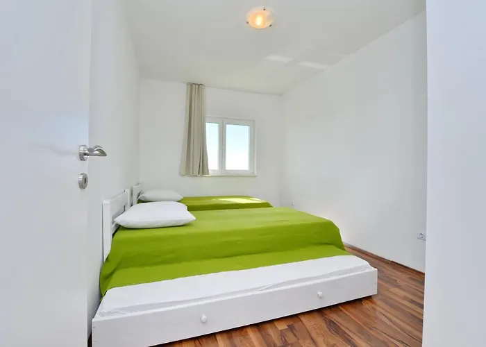 Apartment Verita Pakoštane